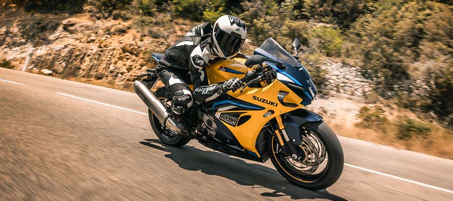鈴木康博／『ＹＡＳＳ　ＢＯＸ』Ｔｈｅ　Ｈｉｓｔｏｒｙ　Ｏｆ　Ｓｕｚｕｋｉ Suzuki Motor